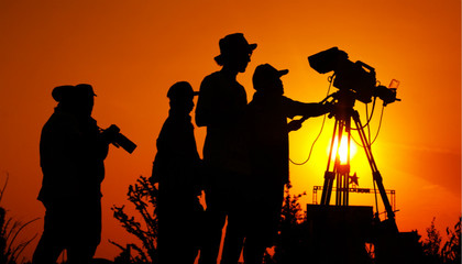 影視寒冬下的生存困境 從業(yè)者如何扛過(guò)疫情沖擊